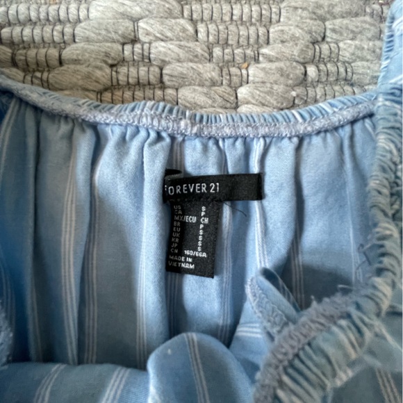 Blue romper - Picture 2 of 3